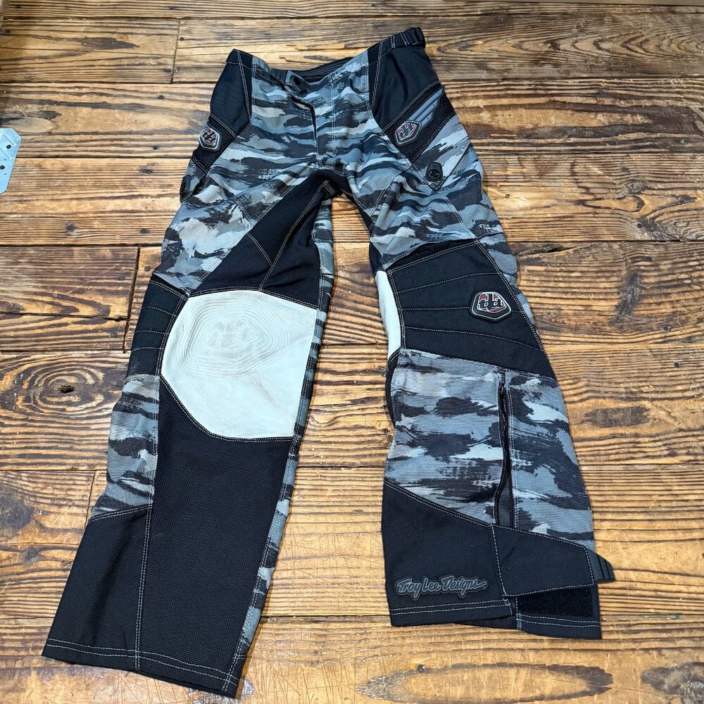 Troy Lee Designs Pants Black Gray Camo Men Sz 30 Motocross Offroad Racing Padded